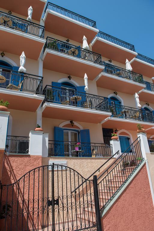 Maria Studios Poros Town Exterior photo