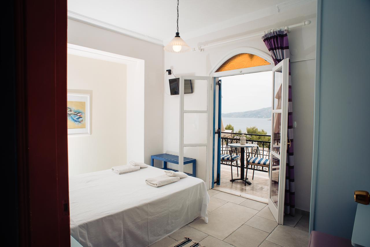 Maria Studios Poros Town Exterior photo